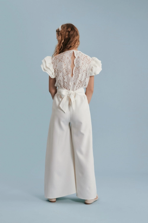 girls jumpsuit for special occasions, elegant girls jumpsuit, Beatrice girls jumpsuit, communion jumpsuit for girls, girls party outfit, lace back jumpsuit for kids, European-made girls jumpsuit, cream-white occasion wear for girls